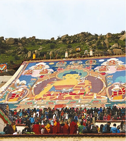 藏戏拉萨图片:图片报道:喜迎雪顿节