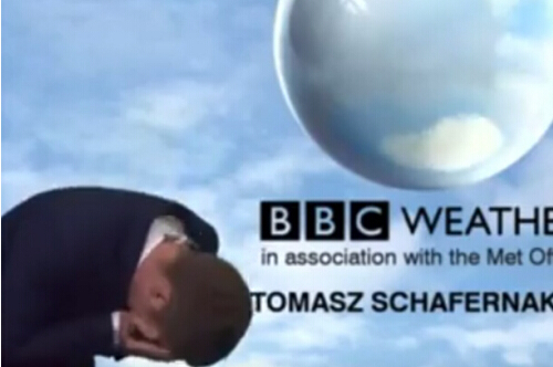 BBC主持人直播时出糗竟忘记苏格兰首府名/图