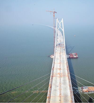 大桥青州图片:一桥飞架粤港澳