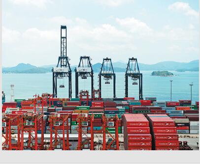 深圳港集装箱吞吐量连续4年居全球第三