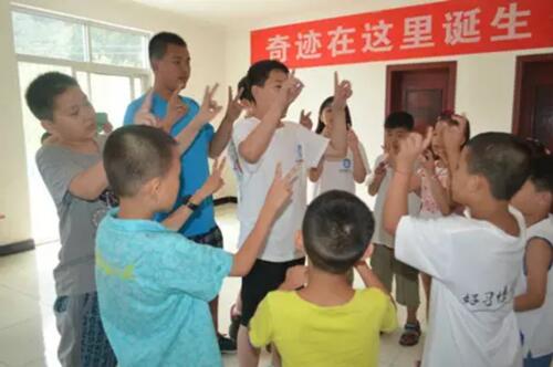 “教育界马云”为孩子赋能，成就中国最强大脑